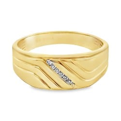 9CT Gold Diamond Ring R102122