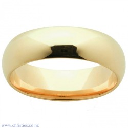 9ct Yellow Gold Wedding Ring 5.5mm 9ct Yellow Gold Wedding Ring 5.5mm