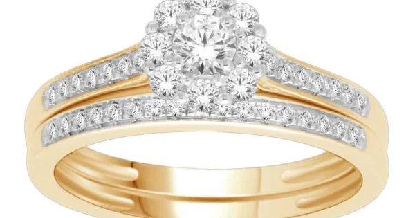 Small Diamond Ring 9ct Yellow Gold | Scarlett Jewellery Label