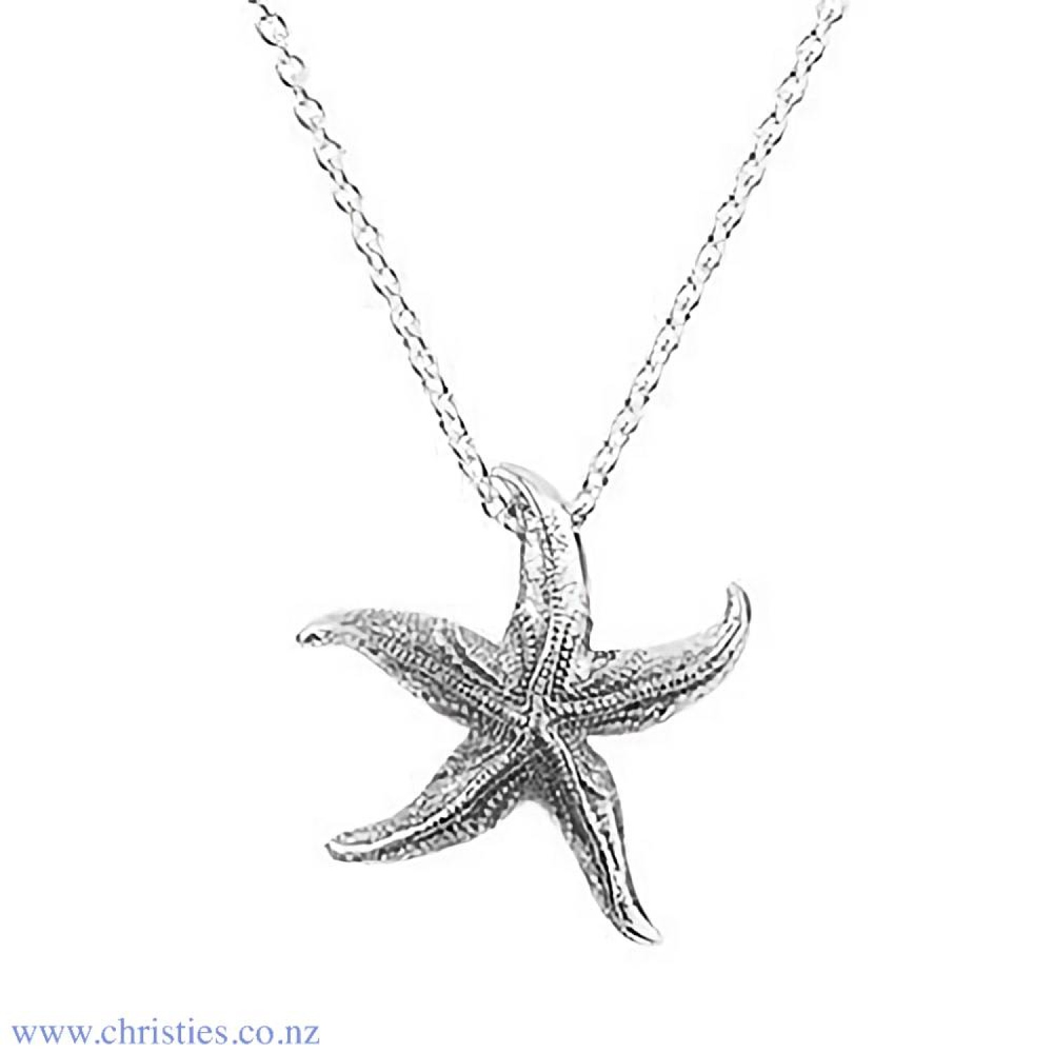 2P61012 Evolve Coastal Starﬁsh Silver Pendant. Evolves beautiful starﬁsh pendant reminds us of time spent with loved ones enjoying Aotearoa’s many beautiful beaches. The starﬁsh depicts the magic of true love, celebrating the deep affection and devotion i