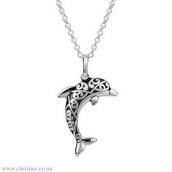 3P40006 Evolve Paciﬁc Dolphin Pendant