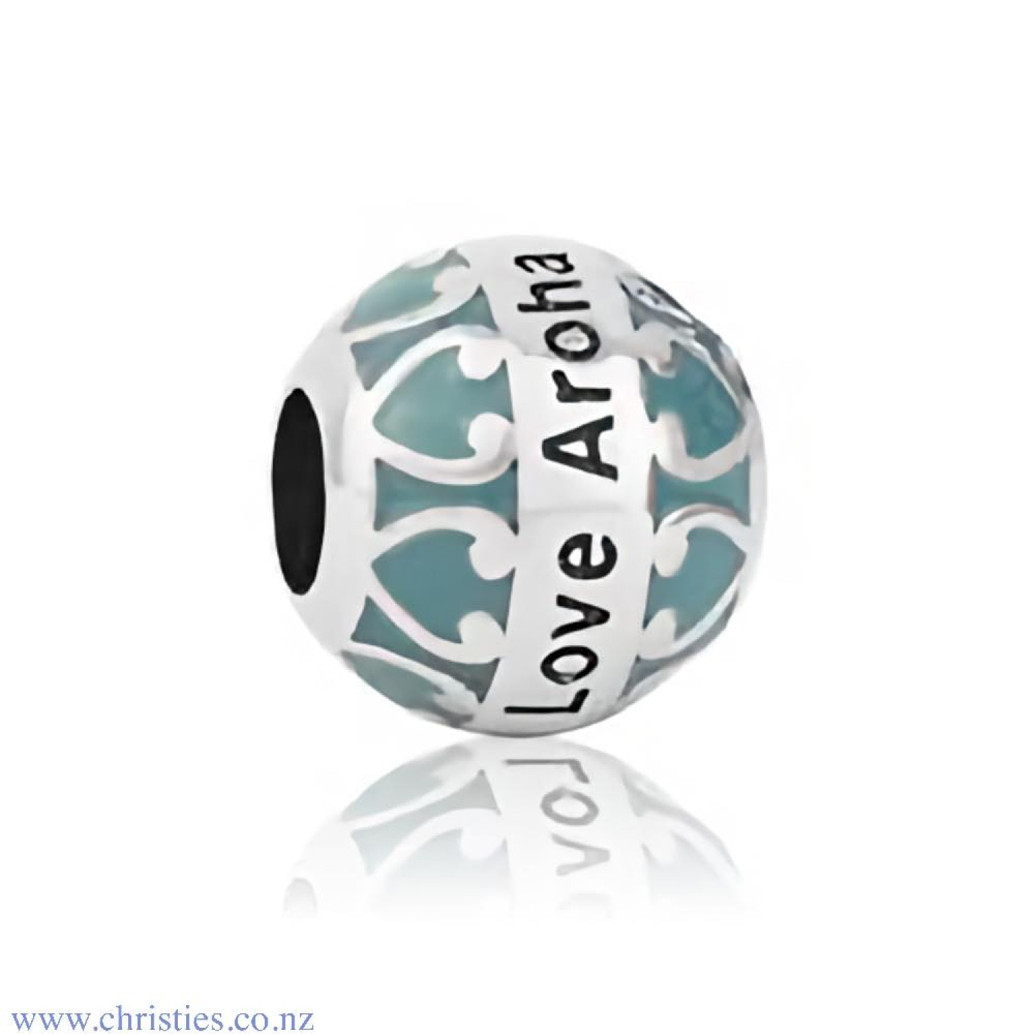LKE066 Evolve Jewellery Love Aroha Charm LKE066 - Charm Jewellery LKE066 Evolve Jewellery Love Aroha Charm. Aroha is often translated as “Love”, but the full meaning of the word encompasses all of the five senses, the ego and also intellect, and cannot be contained in just one word.Evolves Aroha charm celebrates the lov