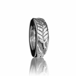 LKS002 Evolve NZ Charm Silver Fern Spacer