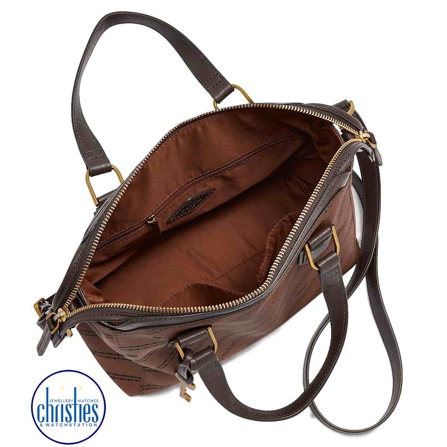 ZB1574199 Fossil Jacqueline Satchel ZB1574199 Fossil Jacqueline Satchel. A beautifully made satchel from Fossil that is a good size for everyday useAfterpay - Split your purchase into 4 instalments - Pay for your purchase over 4 instalments, due every two weeks.