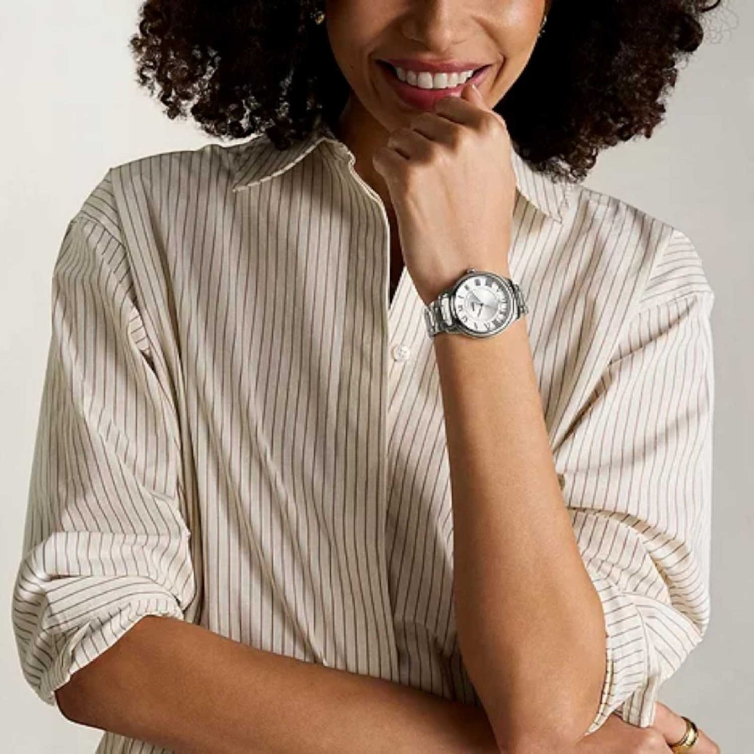Fossil Gilmore ES5393 Silver Tone Watch Fossil Gilmore ES5393 Silver Tone, silver dial and roman numerals watch