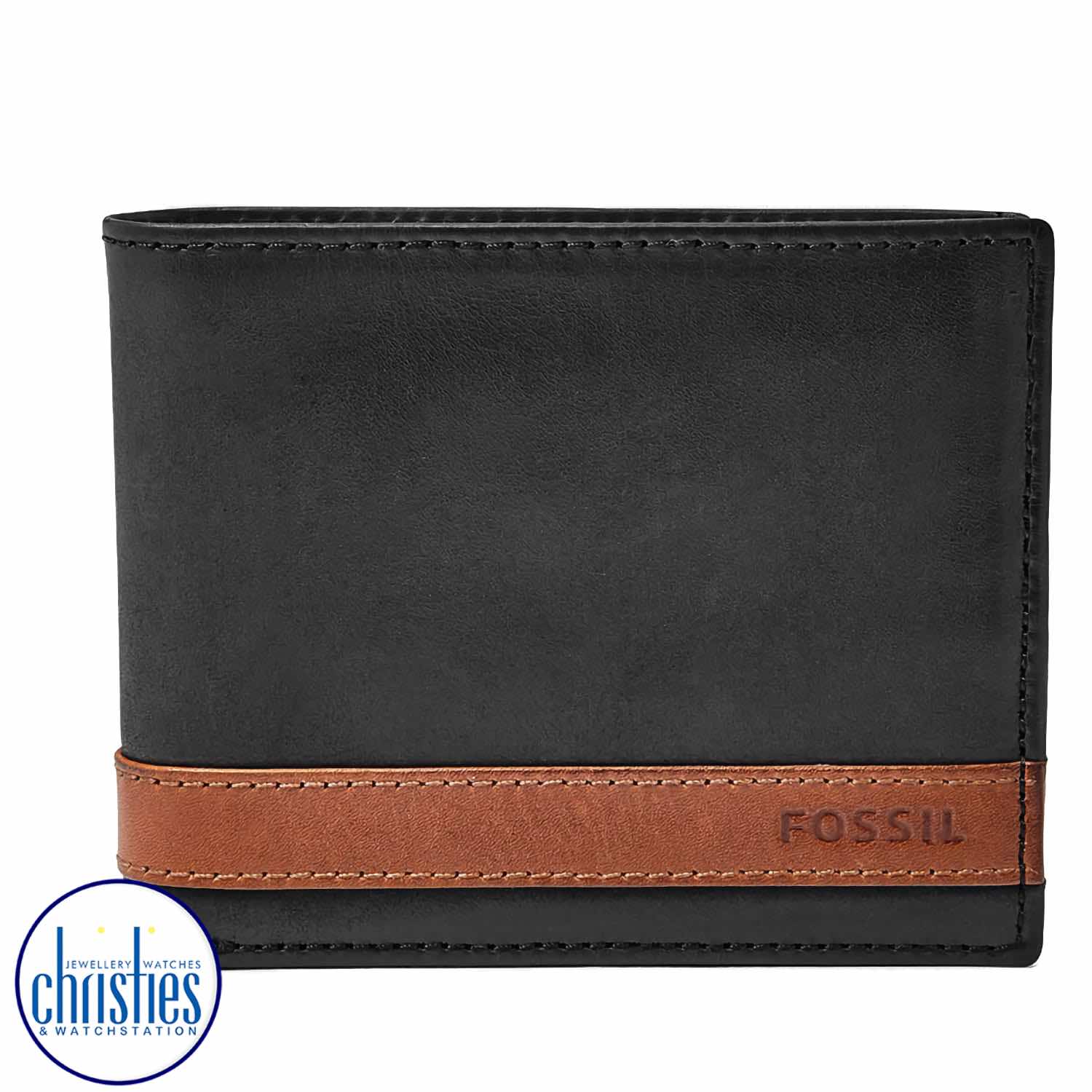 ML3644001Fossil Quinn Flip ID Bifold ML3644001Fossil Quinn Flip ID Bifold. Known for its contemporary style and culture, FOSSIL continues to create inspirational pieces that are both functional and stylish for women and men.