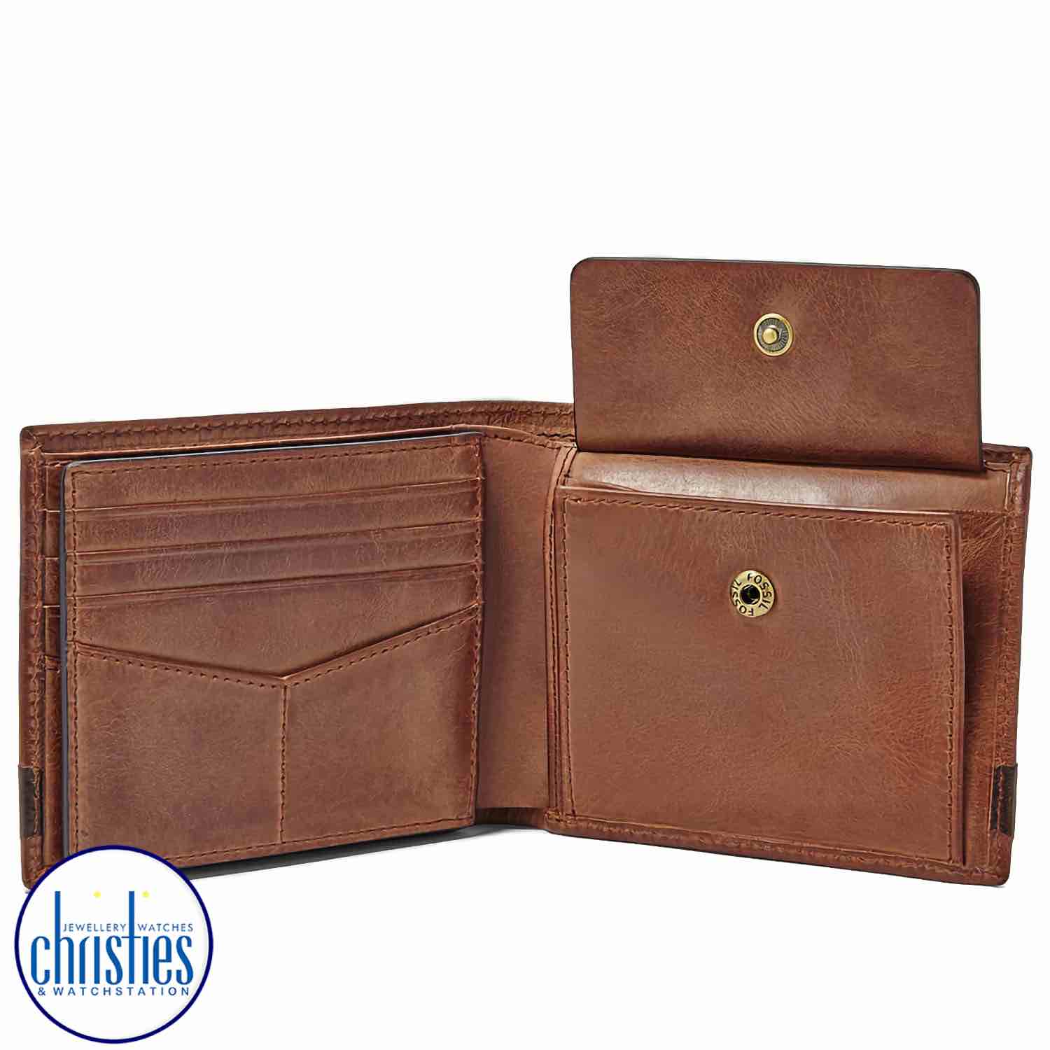 ML3653200 Fossil Quinn Large Coin Pocket Bifold Brown. Known for its contemporary style and culture, FOSSIL continues to create inspirational pieces that are both functional and stylish for women and men.