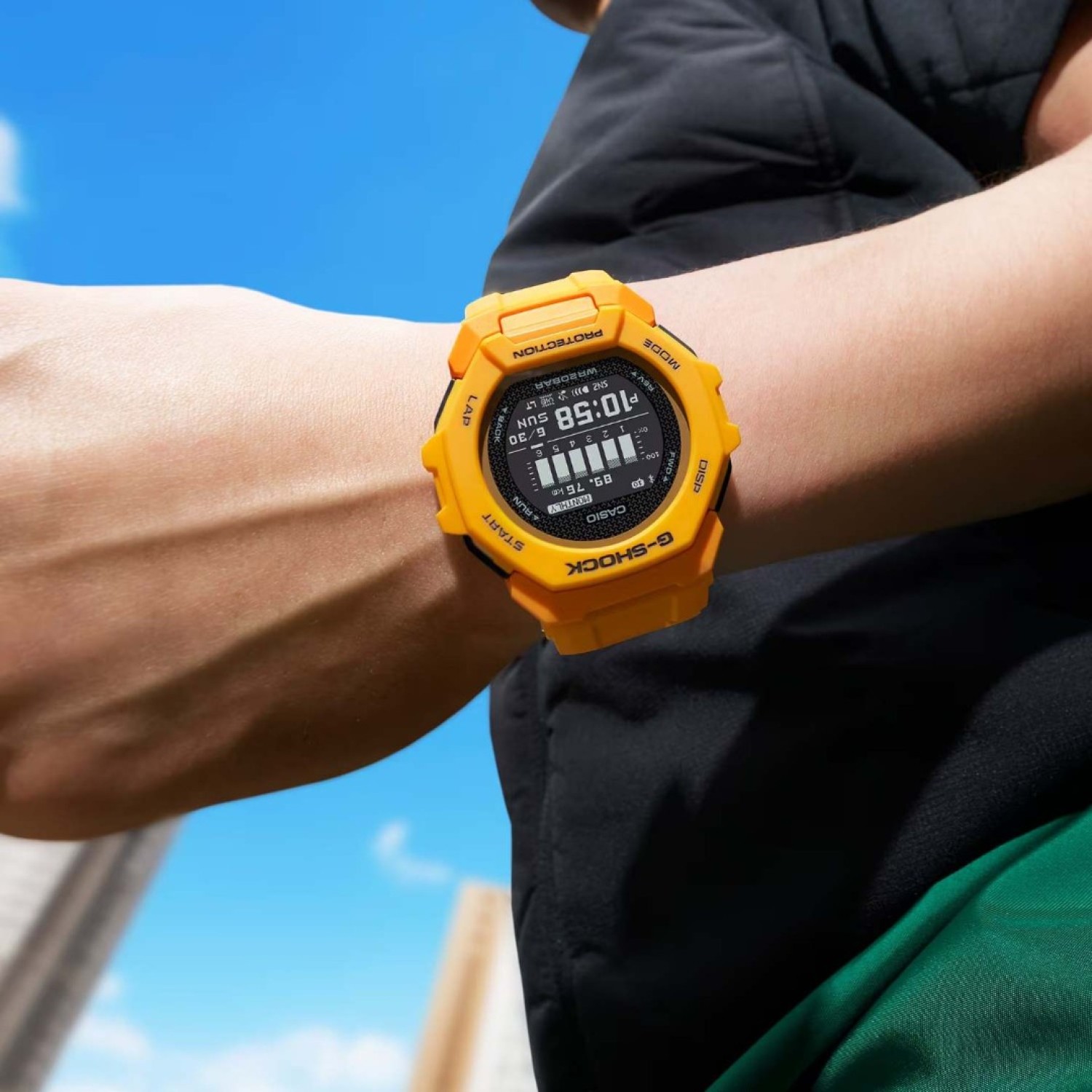 GBD300-9D Casio G-Shock G-SQUAD Watch – G-Shock GBD300-9D Casio G-Shock G-SQUAD Watch by Casio