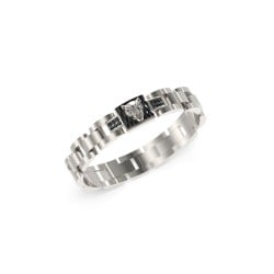 GUESS Mens Silver-Tone Panther Flat Bracelet JUMB06087JWSTT/U GUESS Mens Silver-Tone Panther Flat Bracelet JUMB06087JWSTT/U