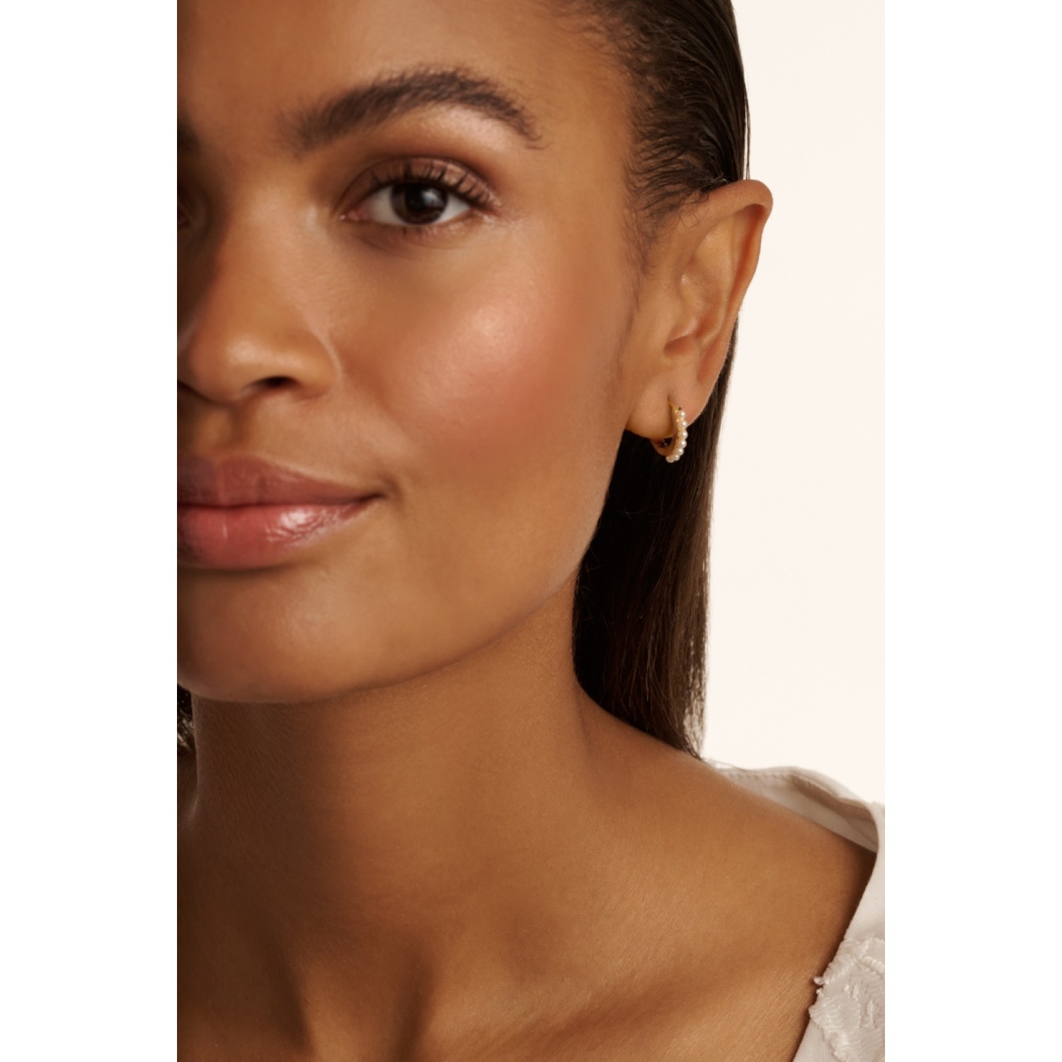 PERSIA: Pearl Huggie Earrings TBJ3983-02-28 – Guess Jewellery Auckland | GUESS jewellery effortlessly transitions from daytime to nighttime wear, Fast Free Delivery from Auckland PERSIA: Pearl Huggie Earrings TBJ3983-02-28 by Guess Jewellery Auckland | GUESS jewellery effortlessly transitions from daytime to nighttime wear, Fast Free Delivery from Auckland
