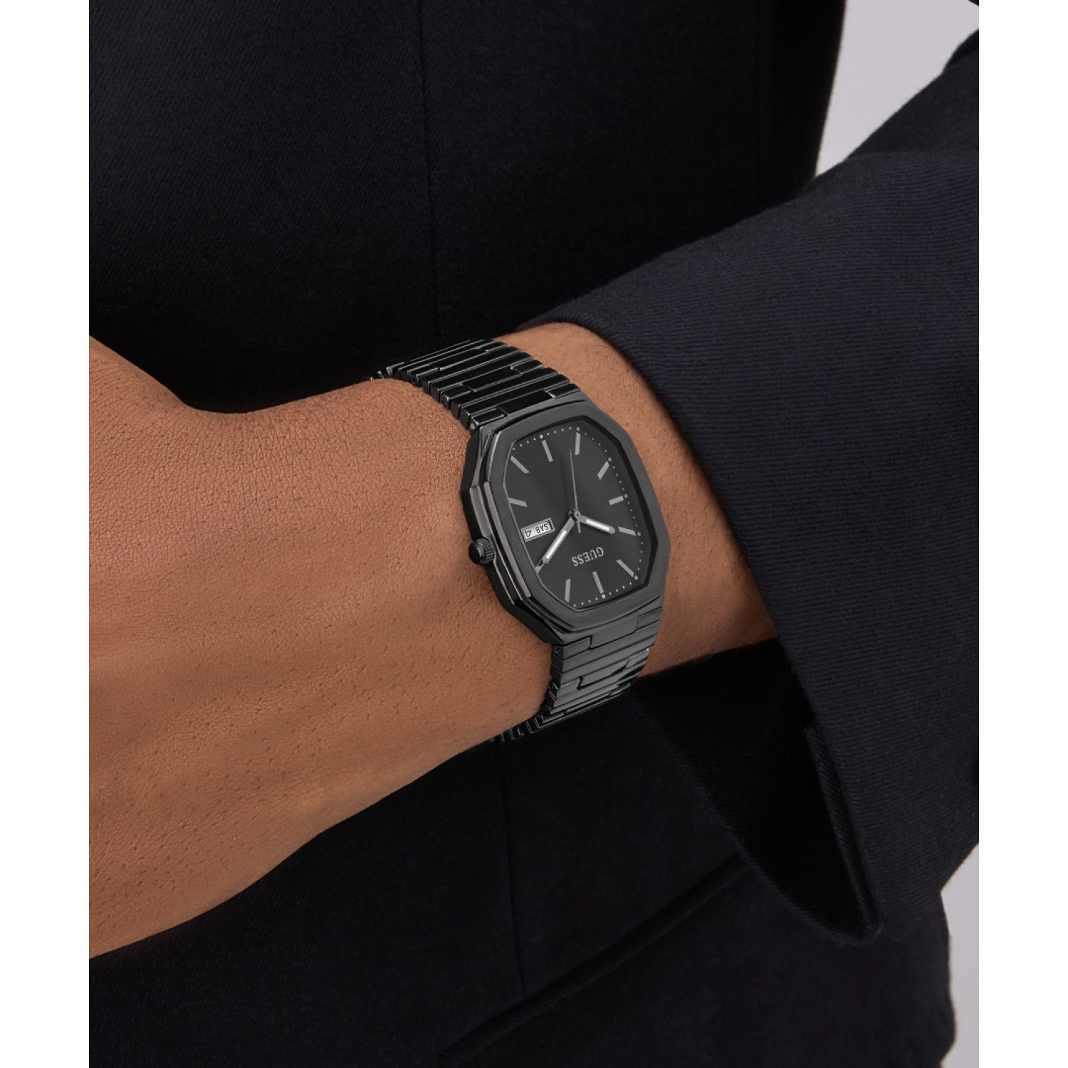 GW0978G4 Mens Black Analogue Watch – Guess Watches GW0978G4 Mens Black Analogue Watch by Guess