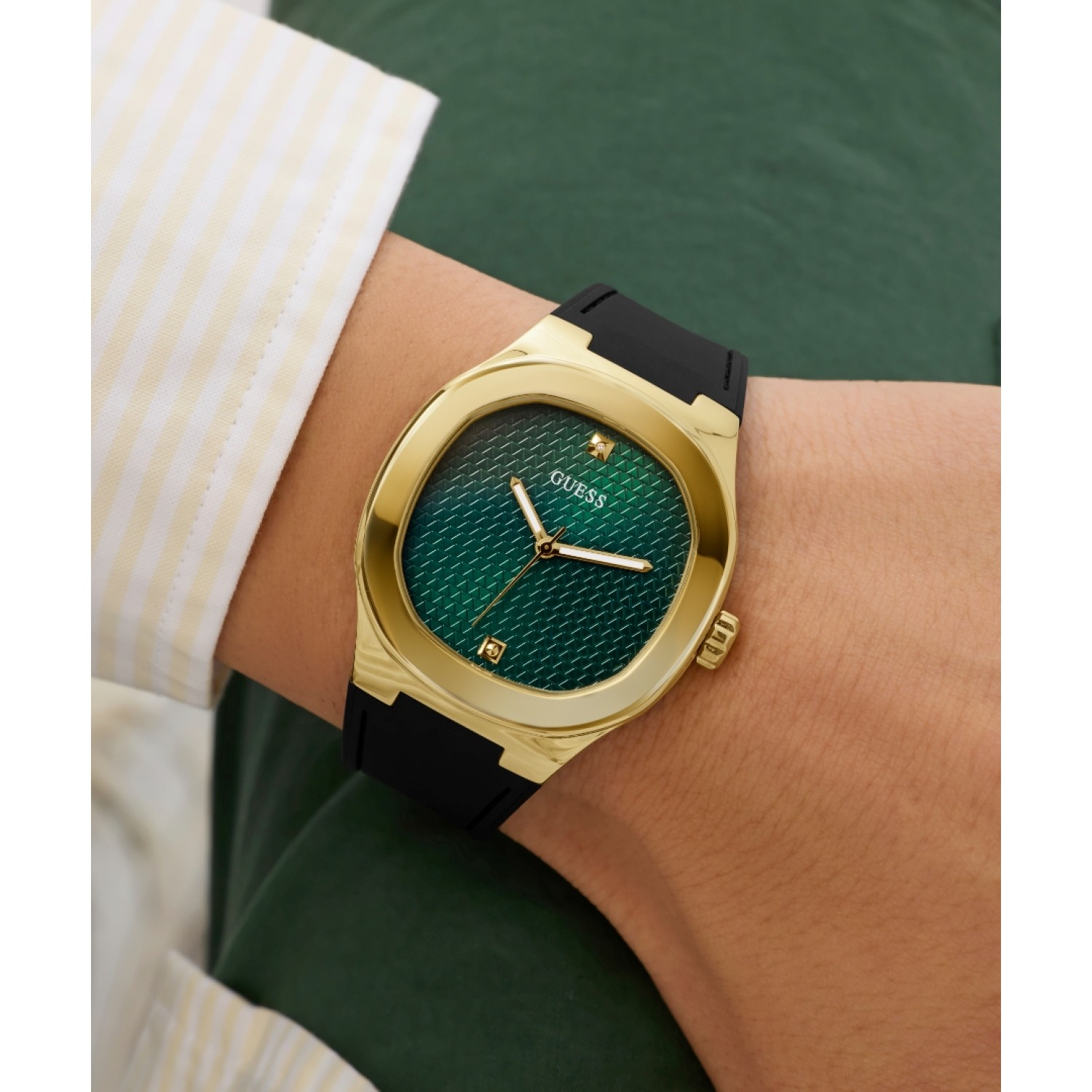 GW1005G2 GUESS Mens Gold-Tone Analogue Watch – GW1005G2 GUESS Mens Gold-Tone Analogue Watch by Guess Watches