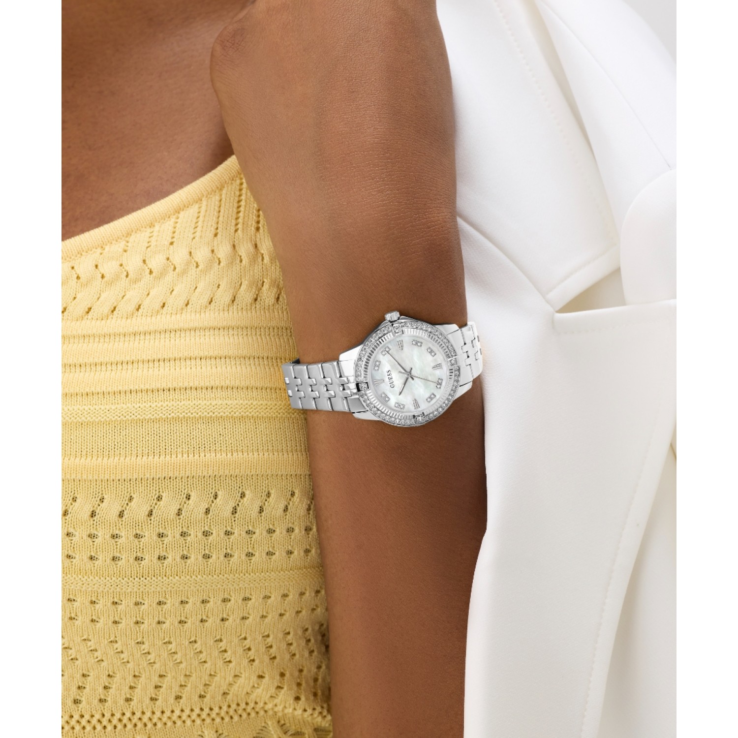 GW1027L1 GUESS Ladies Silver-Tone Analogue Watch – GW1027L1 GUESS Ladies Silver-Tone Analogue Watch by Guess Watches