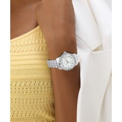 GW1027L1 GUESS Ladies Silver-Tone Analogue Watch