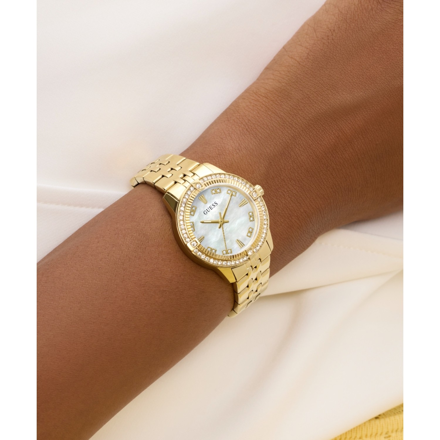 GW1027L2 GUESS Ladies Gold-Tone Analogue Watch – GW1027L2 GUESS Ladies Gold-Tone Analogue Watch by Guess Watches