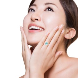 Sterling Silver Blue Topaz Ring QRTAK180 Sterling Silver Blue Topaz Ring QRTAK180