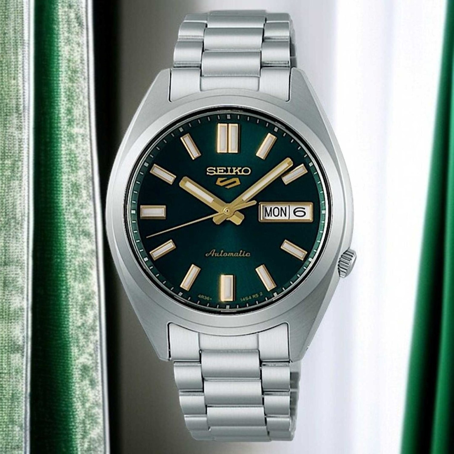 SRPL57K Seiko 5 SNXS Series – Green Dial Automatic Watch with Gold Accents – Seiko Watches NZ SRPL57K Seiko 5 SNXS Series – Green Dial Automatic Watch with Gold Accents by Seiko Watches