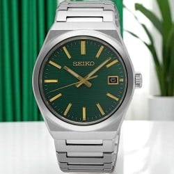 SUR601P Seiko Gents 100m Quartz Green Dial Watch