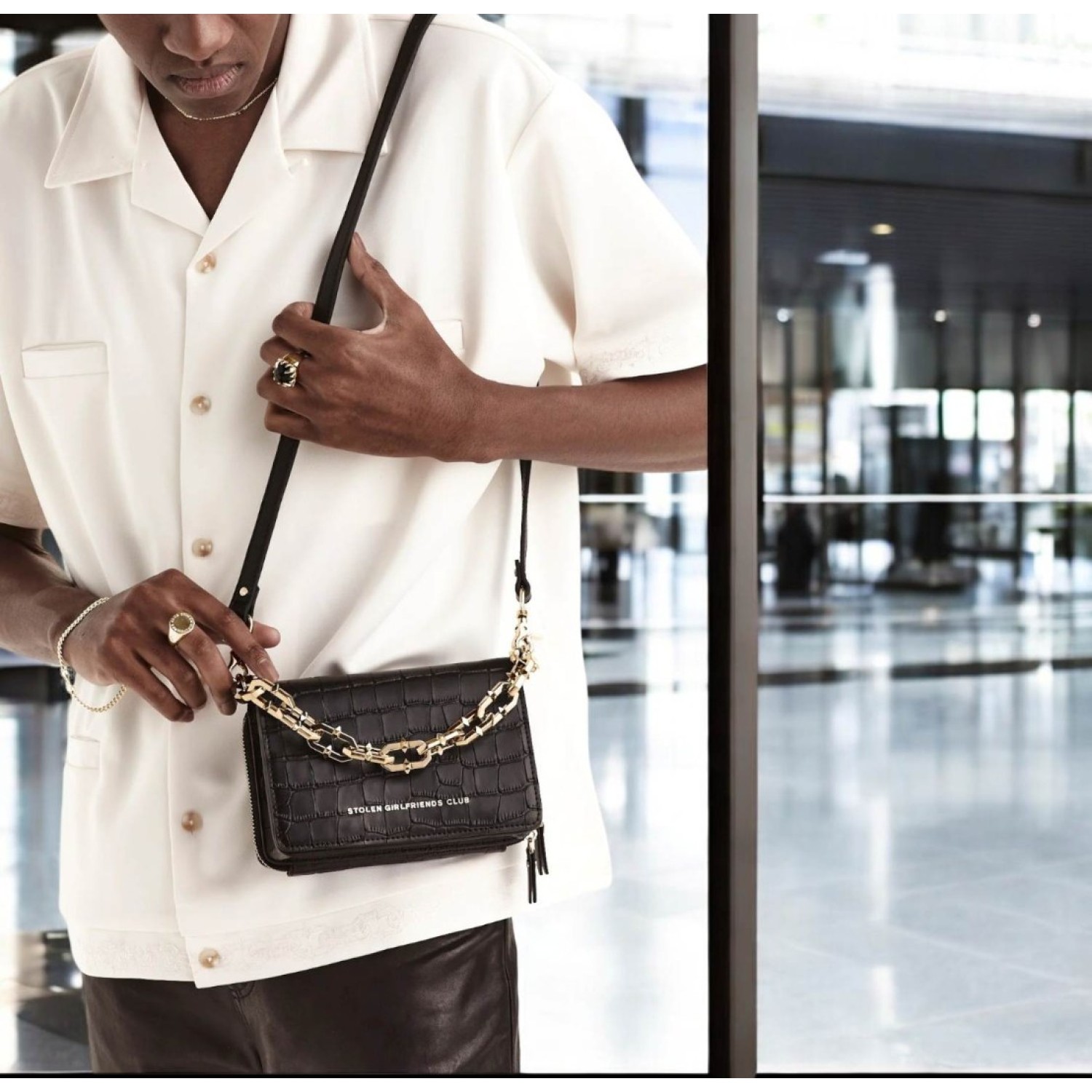 Little Trouble Bag Gold – Stolen Girlfriends Club Jewellery | Christies Jewellery & Watches Little Trouble Bag Gold by Stolen Girlfriends Club Jewellery | Mattie Black with Gold chain strap