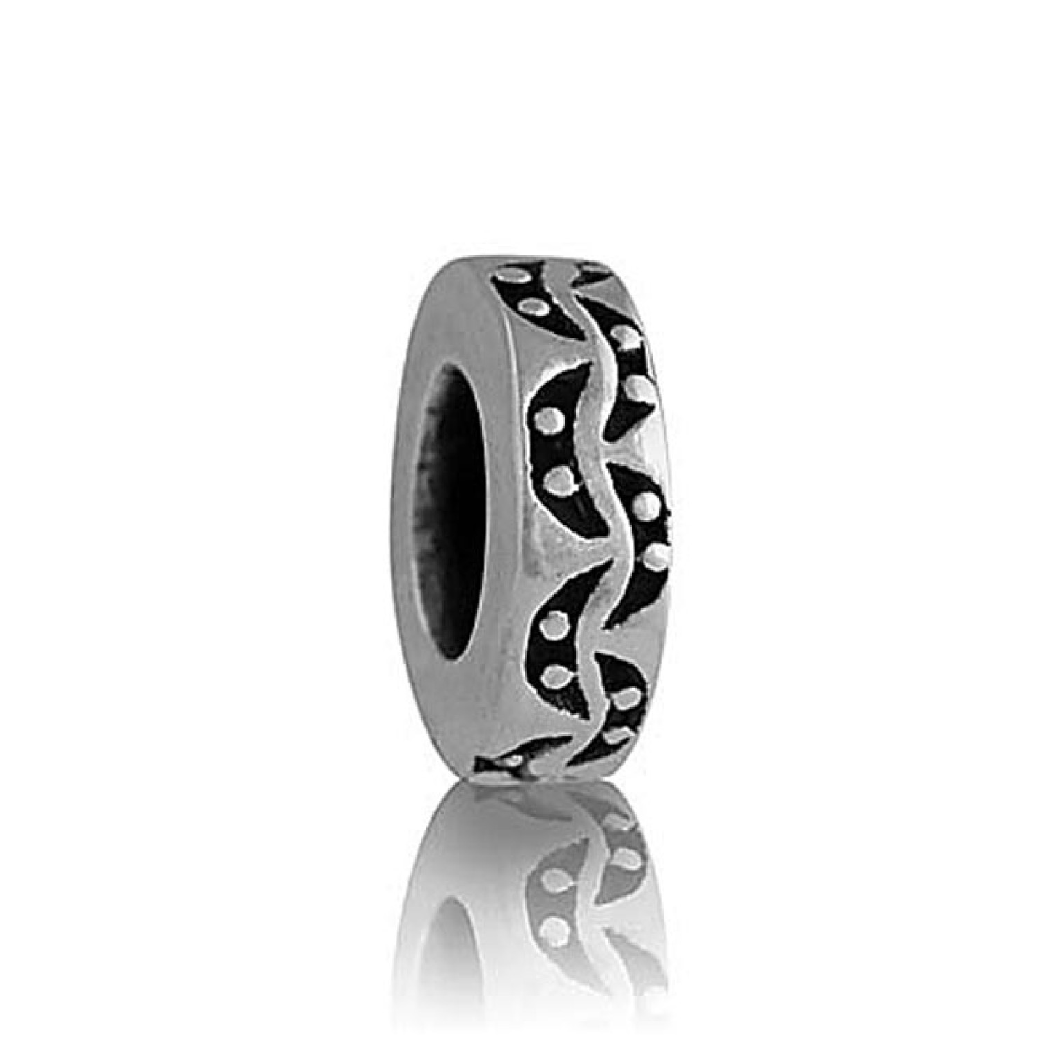 LKS001 Evolve Pacific Spacer. By wearing Evolve New Zealand jewellery you celebrate Aotearoa and the most important events in your life in a very visual way, safeguarding your ever evolving memories for a lifetime Sterling Silver Christies exclusiv @chris