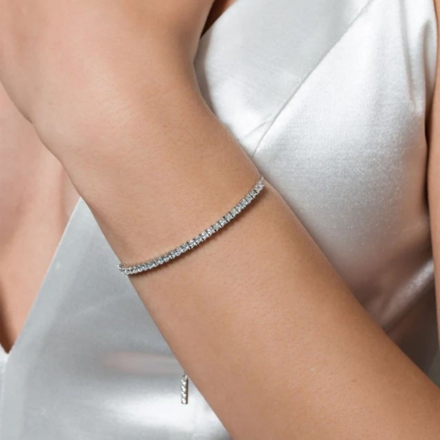How about "Georgini Iconic Bridal Vera 2MM Bracelet IB184W with Adjustable Sliding Ball Closure