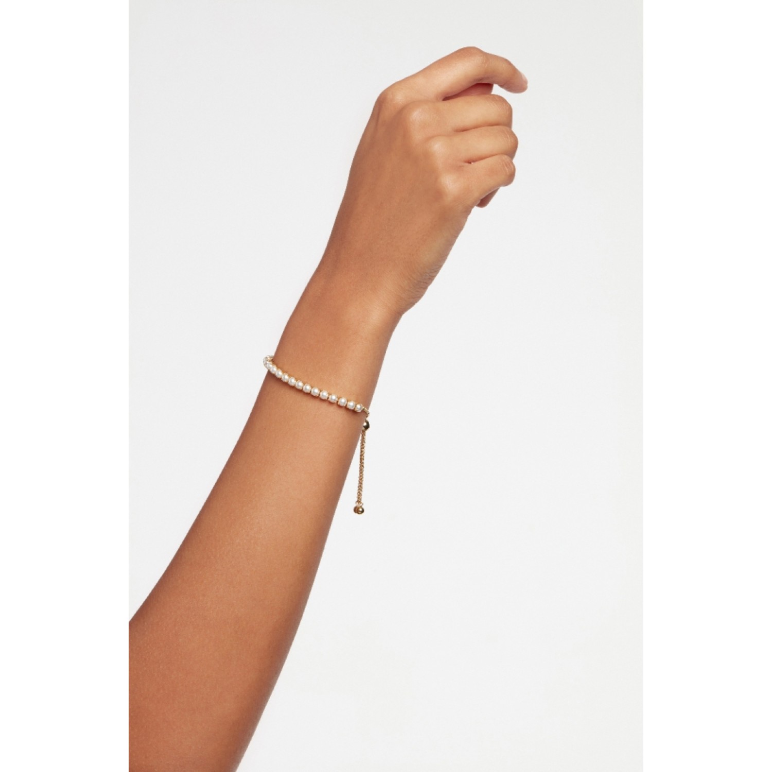 PERRMEL: Pearl Adjustable Tennis Bracelet TBJ3828-02-28 – Ted Baker Jewellery PERRMEL: Pearl Adjustable Tennis Bracelet TBJ3828-02-28 by Ted Baker