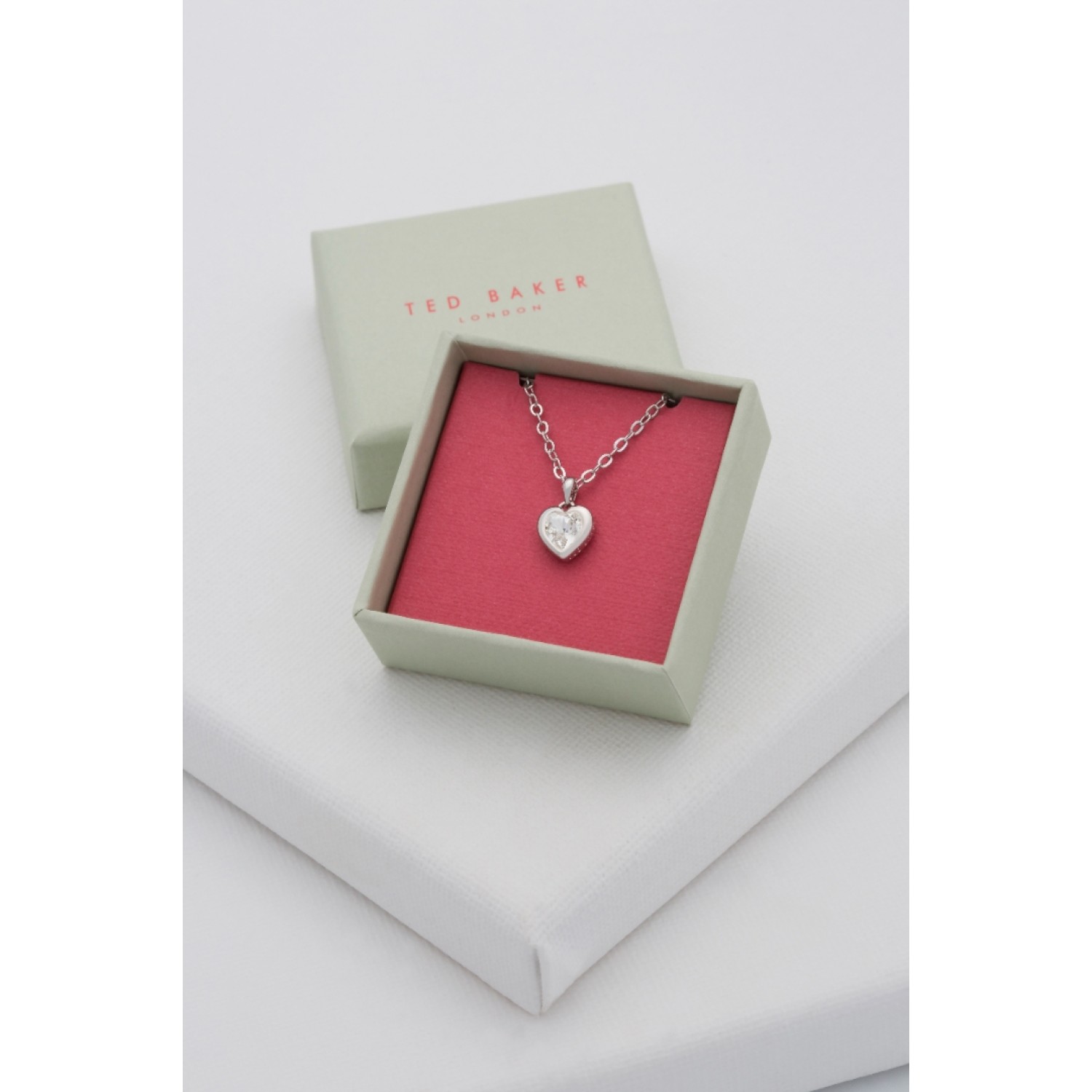 HANNELA: Crystal Heart Pendant Necklace TBJ1681-01-02 – HANNELA: Crystal Heart Pendant Necklace TBJ1681-01-02 by