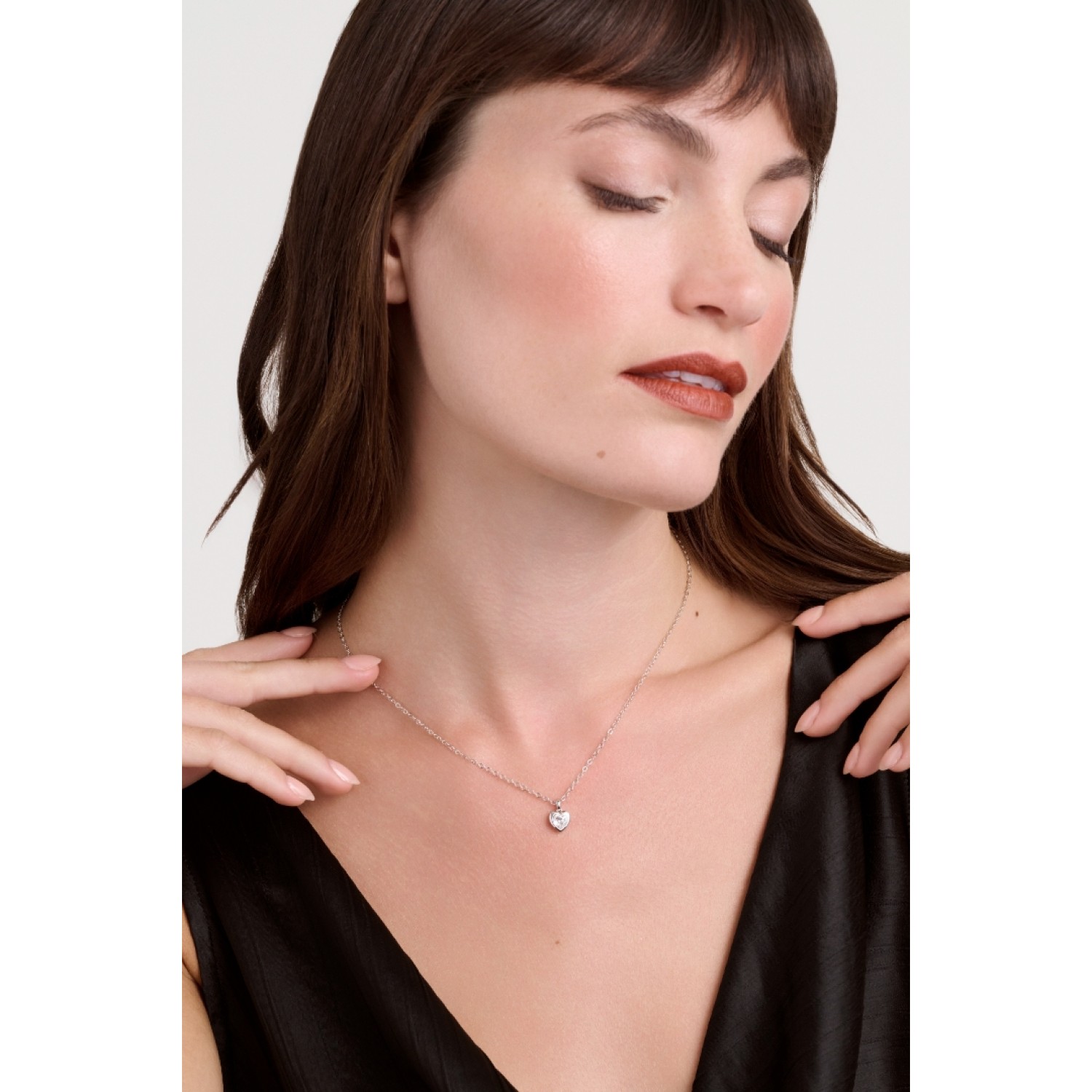 HANNELA: Crystal Heart Pendant Necklace TBJ1681-01-02 – HANNELA: Crystal Heart Pendant Necklace TBJ1681-01-02 by