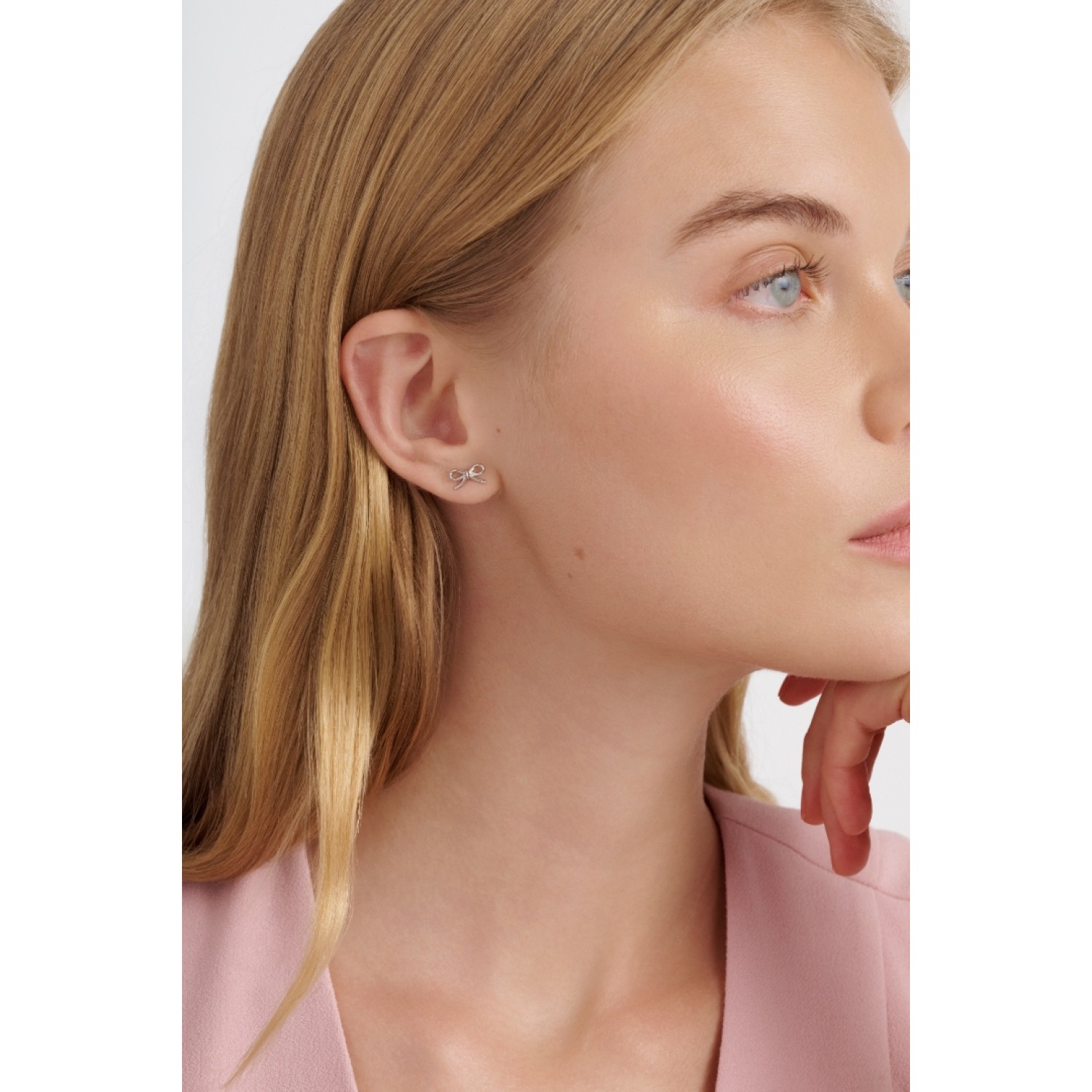 BROOKE: Mini Metal Bow Stud Earrings TBJ4156-01-03 by