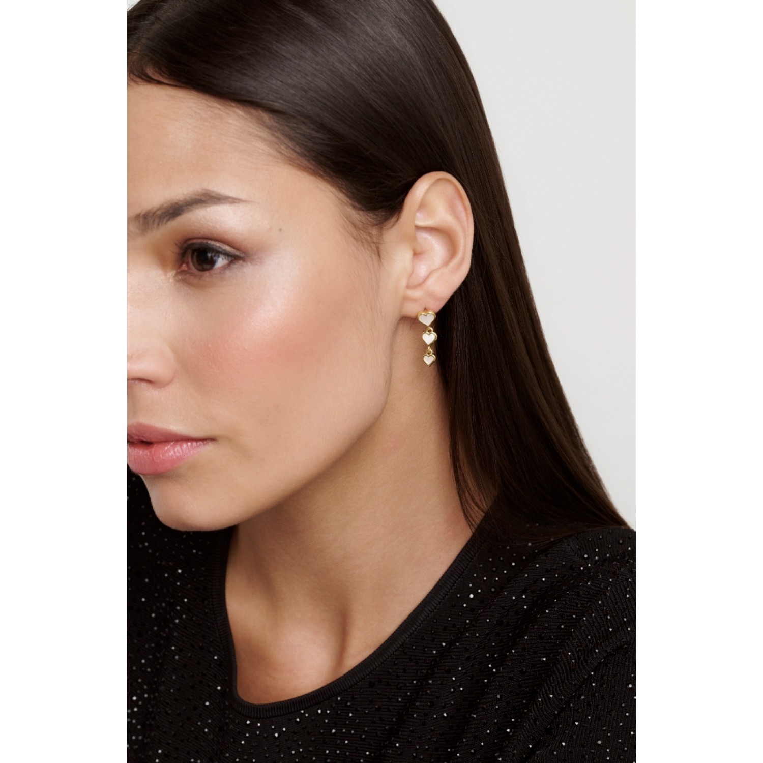 SIA: Pearl Shimmer Heart Drop Earrings TBJ4243-02-426 SIA: Pearl Shimmer Heart Drop Earrings TBJ4243-02-426 by