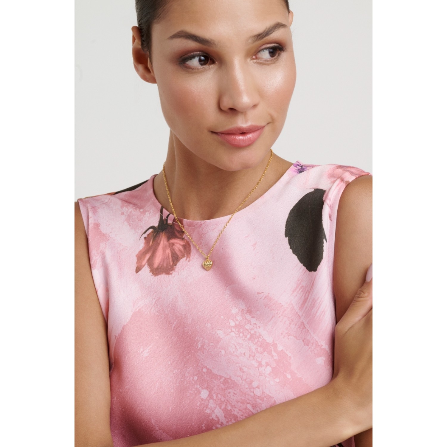 ROSA: Ripple Heart Adjustable Pendant Necklace TBJ4276-02-03 ROSA: Ripple Heart Adjustable Pendant Necklace TBJ4276-02-03 by